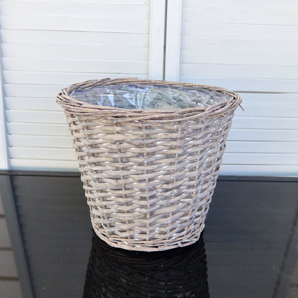Washed White Willow Planter Basket with Plastic Liner – Fits 8" Nursery Pot